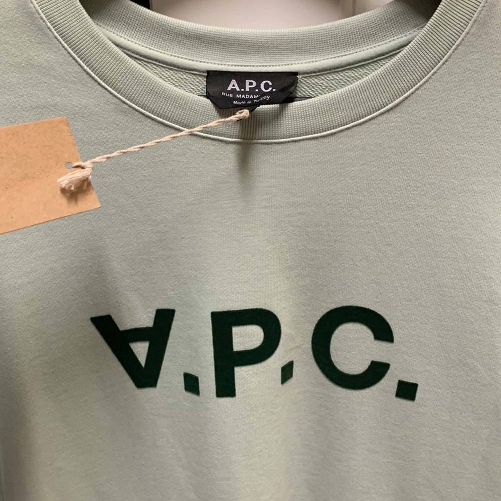 🤩 New APC mens sweatshirt - Picture 1 of 11